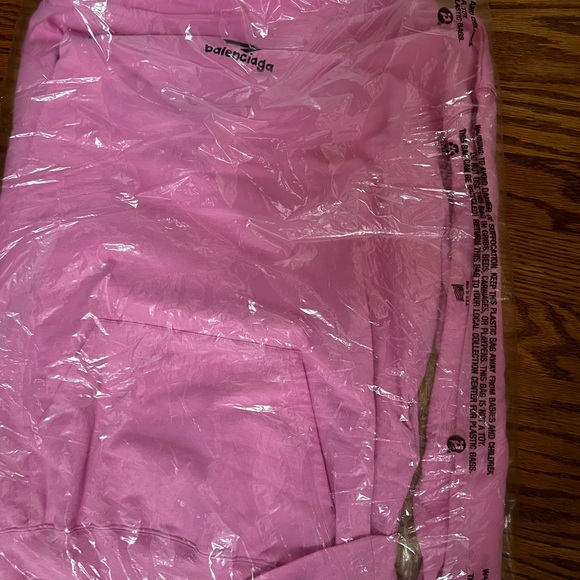 Balenciaga Pink logo-print cotton hoodie in size Large - Picture 10 of 16